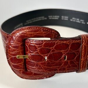 Liz Claiborne Textured Brown Leather Statement Belt
